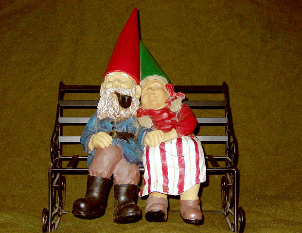 Gnome Couple